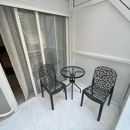 アパート Estudio *